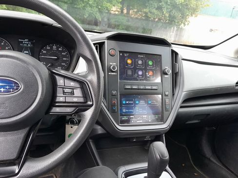 Used 2024 Subaru Crosstrek 2.0i AWD/4WD image 18
