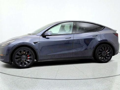 Used 2022 Tesla Model Y Performance AWD/4WD image 7