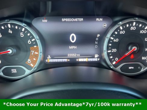 Certified 2021 Jeep Renegade Latitude image 37