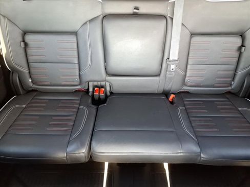 Used 2022 GMC Sierra 1500 AT4X image 17