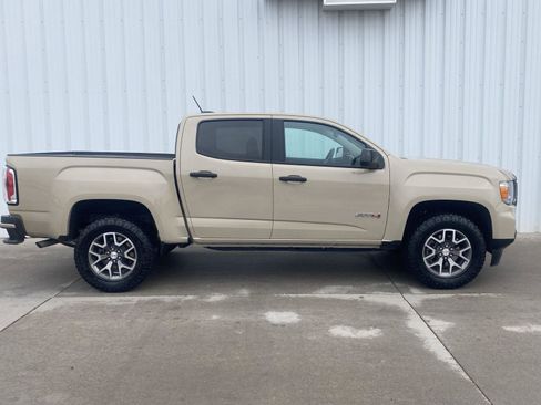 Used 2022 GMC Canyon AT4 w/ Trailering Package AWD/4WD image 4