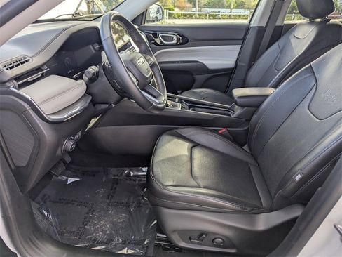 Certified 2022 Jeep Compass Limited w/ Elite Group image 22