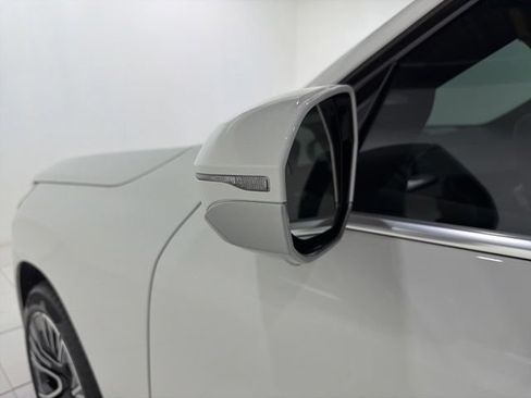 Used 2025 BMW X3 xDrive30i AWD/4WD image 9