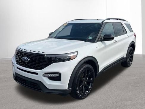 Used 2023 Ford Explorer ST-Line AWD/4WD image 1