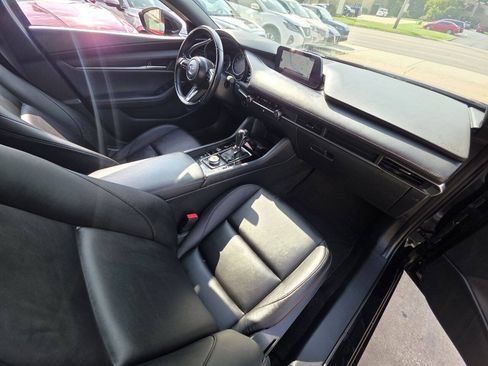 Used 2024 MAZDA MAZDA3 s FWD image 9