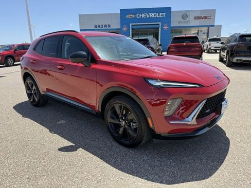 New 2025 Buick Envision Sport Touring image 10