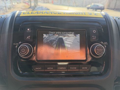 Used 2018 RAM ProMaster 2500 image 23