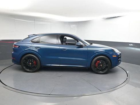 New 2025 Porsche Cayenne S image 27