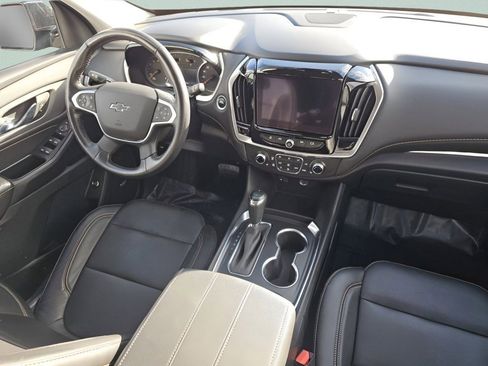 Used 2020 Chevrolet Traverse RS image 27