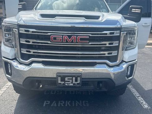 Used 2022 GMC Sierra 3500 SLE w/ SLE Value Package AWD/4WD image 6