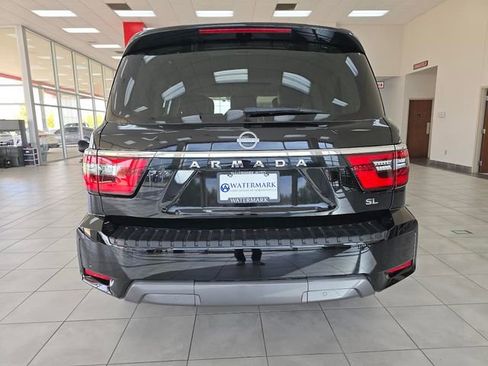Used 2024 Nissan Armada SL image 6