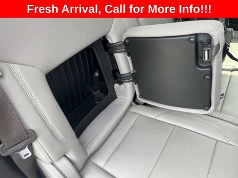 Used 2022 GMC Sierra 1500 SLT w/ SLT Premium Plus Package AWD/4WD image 11