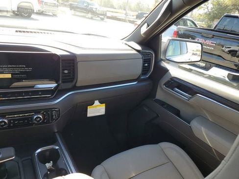 New 2026 GMC Sierra 1500 SLT w/ SLT Premium Plus Package image 17