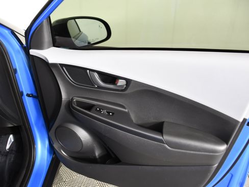 Used 2021 Hyundai Kona SEL FWD image 41