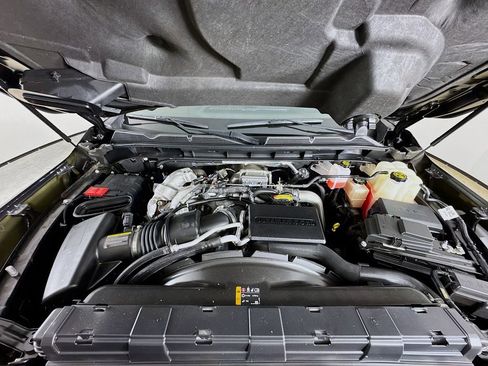 Used 2022 GMC Sierra 3500 Denali w/ Denali Ultimate Package image 22