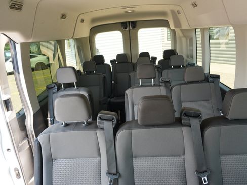 Used 2024 Ford Transit 350 XLT RWD image 21