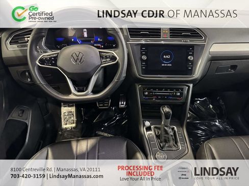 Used 2024 Volkswagen Tiguan SE R-Line AWD/4WD image 21