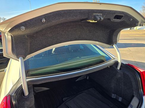 Used 2017 Cadillac XTS Luxury image 46