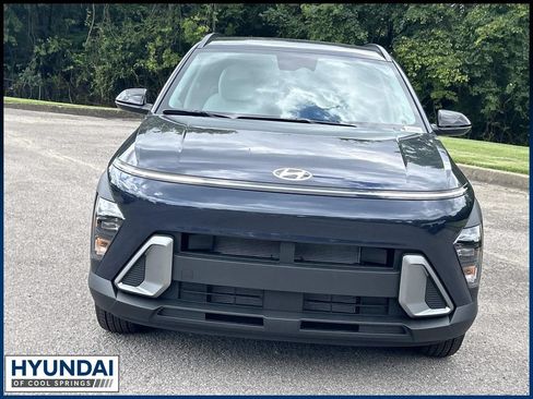 New 2027 Hyundai Kona SEL Sport FWD image 2