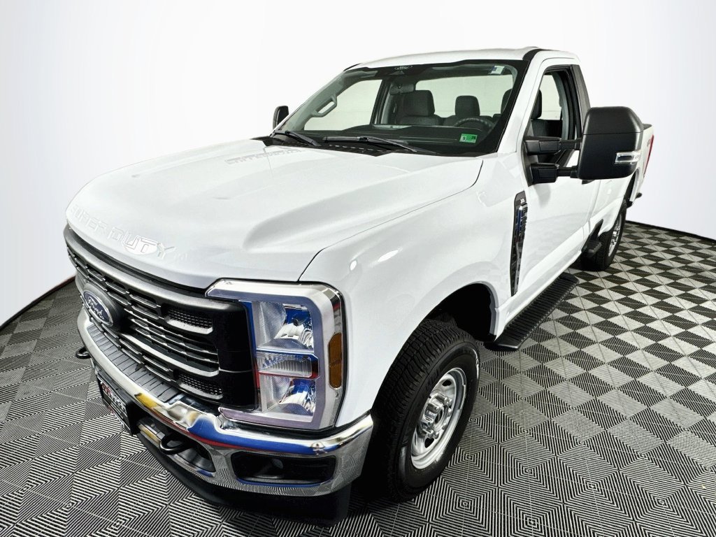 Used 2024 Ford F250 XL w/ XL Chrome Package AWD/4WD image 3