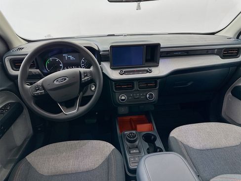 Used 2024 Ford Maverick XLT image 21