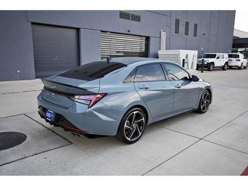 Certified 2022 Hyundai Elantra N Line FWD image 9