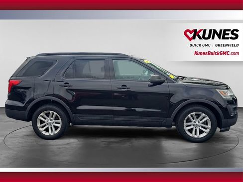 Used 2017 Ford Explorer FWD image 12