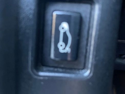 Used 2013 BMW 128i Coupe image 10