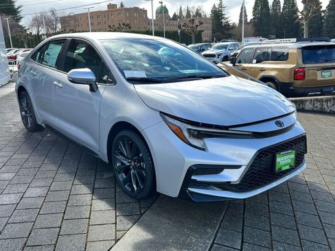 New 2026 Toyota Corolla SE image 7