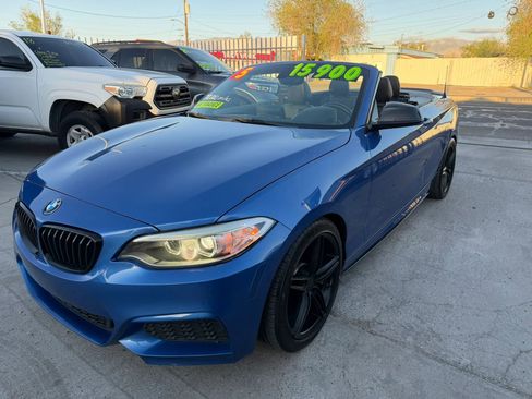 Used 2015 BMW M235i Convertible image 8