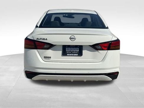 Certified 2025 Nissan Altima 2.5 S image 7