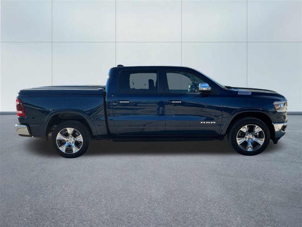 Used 2019 RAM 1500 Laramie AWD/4WD image 6