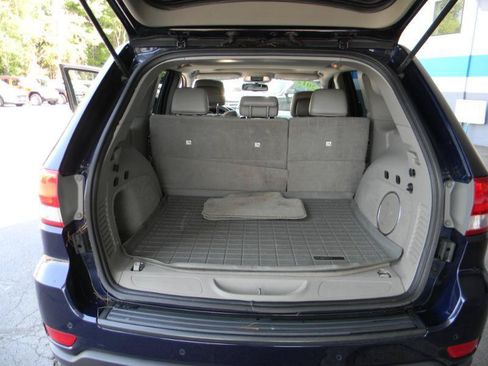 Used 2012 Jeep Grand Cherokee Laredo AWD/4WD image 13