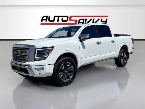 Used 2023 Nissan Titan Platinum Reserve w/ Moonroof Package AWD/4WD image 3