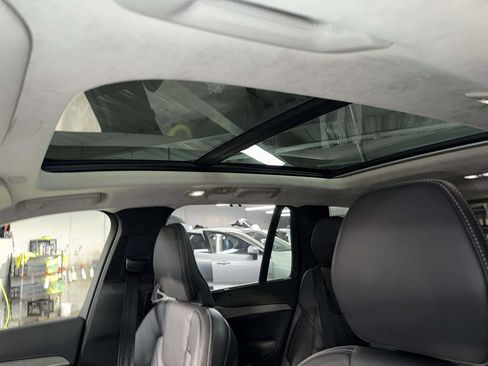 Used 2024 Volvo XC60 B5 Plus w/ Climate Package AWD/4WD image 22