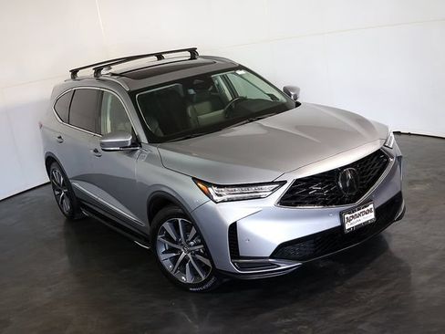 Certified 2026 Acura MDX SH-AWD w/ Technology Package image 7