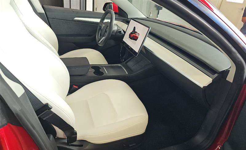 Used 2023 Tesla Model 3 Standard Range RWD image 5