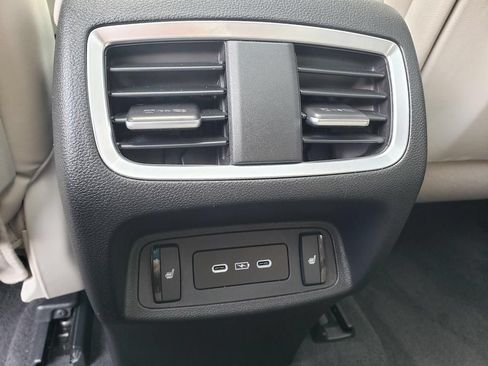 Certified 2025 Acura RDX SH-AWD w/ Advance Package image 13