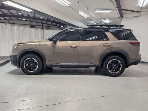 Used 2024 Nissan Pathfinder Rock Creek image 24