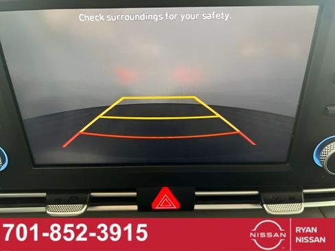 Used 2023 Hyundai Elantra SEL w/ Cargo Package image 20