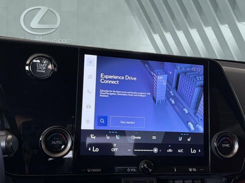 Certified 2025 Lexus NX 250 FWD w/ Towing Package (2000 Lbs) image 19