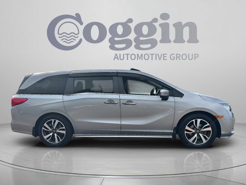 Certified 2022 Honda Odyssey Touring image 6