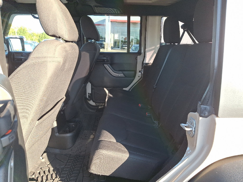 Used 2016 Jeep Wrangler Unlimited Sport w/ Quick Order Package 24S AWD/4WD image 10