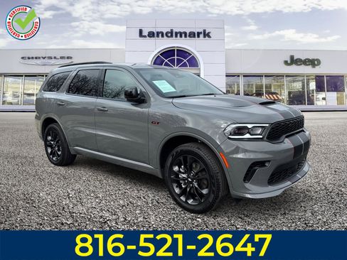 Used 2025 Dodge Durango GT image 1