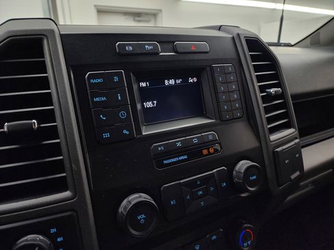 Used 2022 Ford F250 XL w/ STX Appearance Package image 11