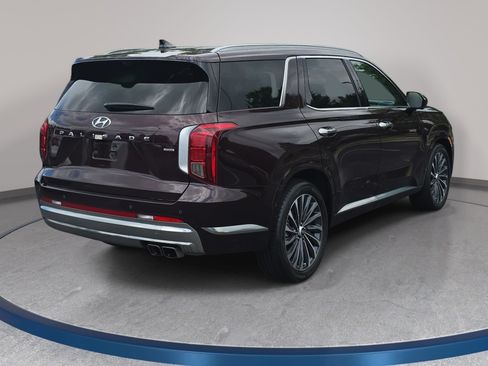 Used 2024 Hyundai Palisade Calligraphy AWD/4WD image 5