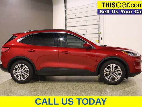 Used 2022 Ford Escape SEL w/ Technology Package FWD image 11