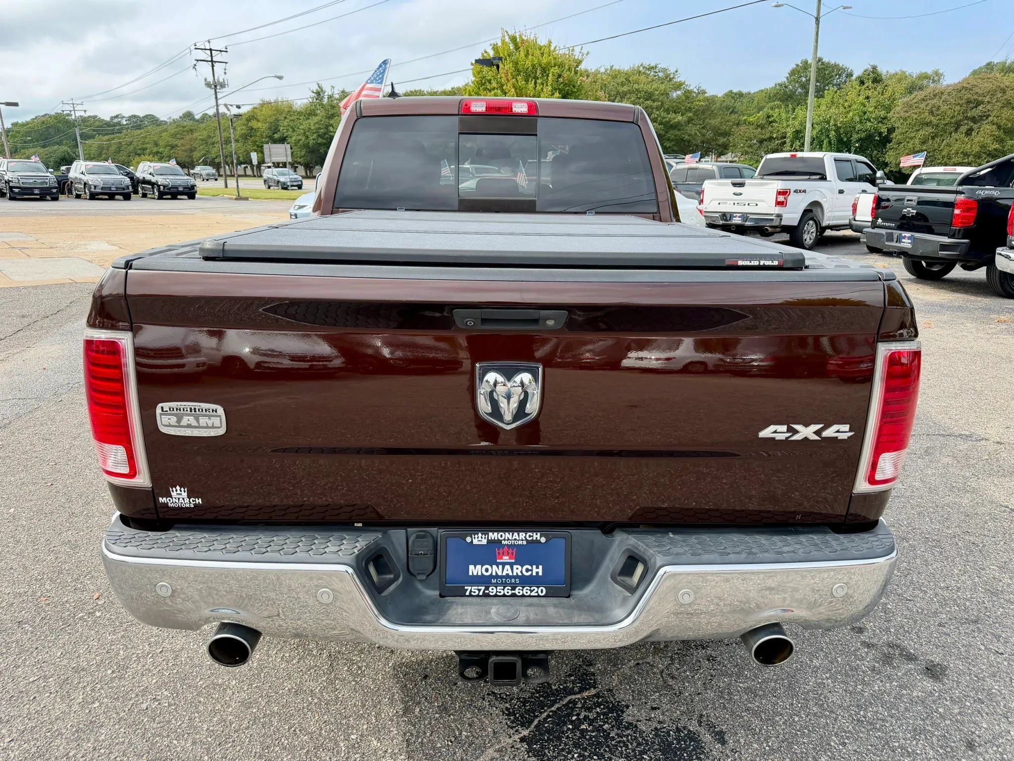 Used 2014 RAM 1500 Laramie Longhorn w/ Convenience Group AWD/4WD image 4