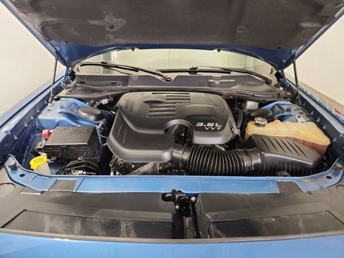 Used 2022 Dodge Challenger GT RWD image 30