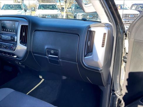 Used 2018 GMC Sierra 1500 SLE w/ SLE Value Package image 18